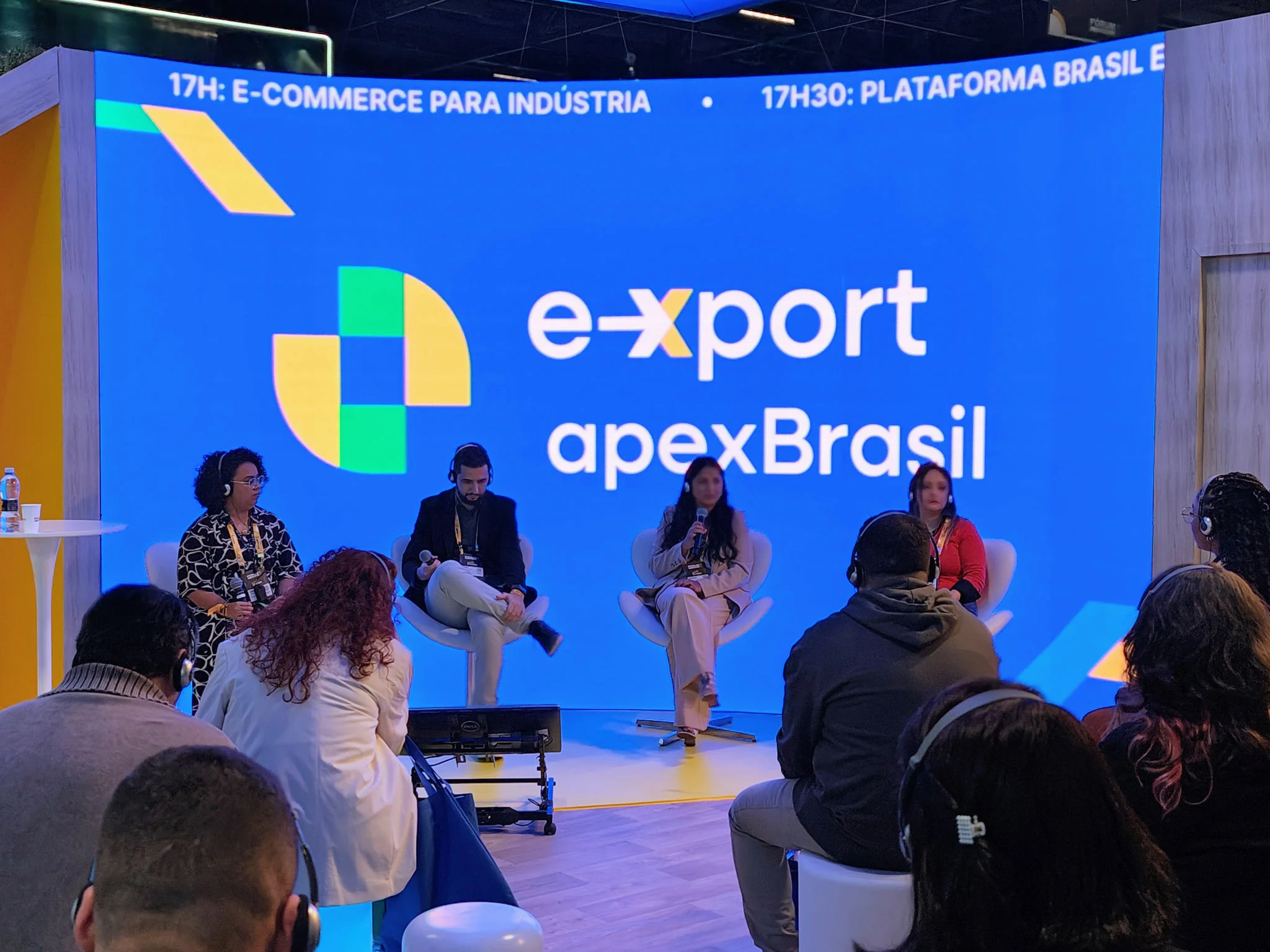 Sua empresa está pronta para vender globalmente? E-xport Meeting 2024 apresenta  os 6 passos para exportações por meio do e-commerce