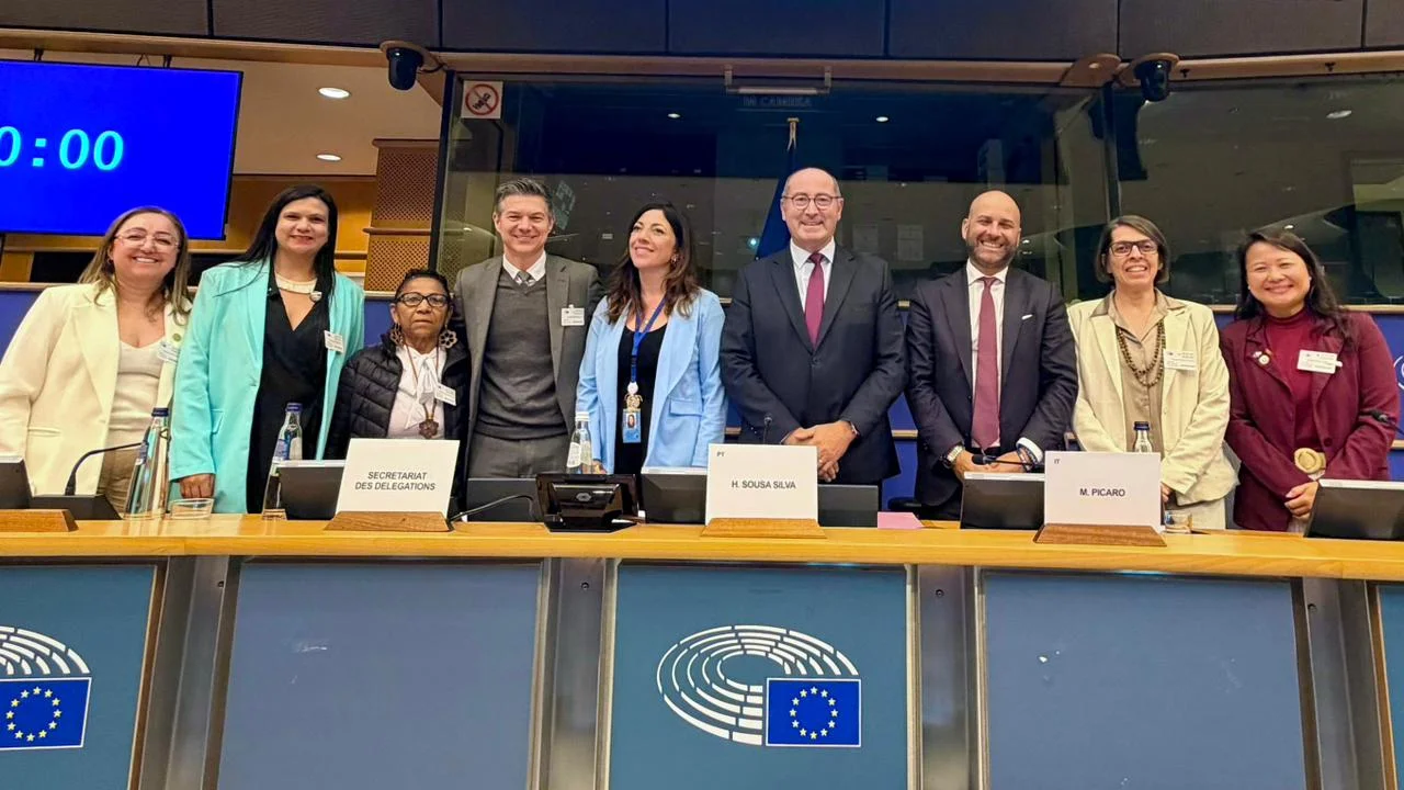 No Parlamento Europeu, Brasil defende sociobioeconomia e floresta em pé