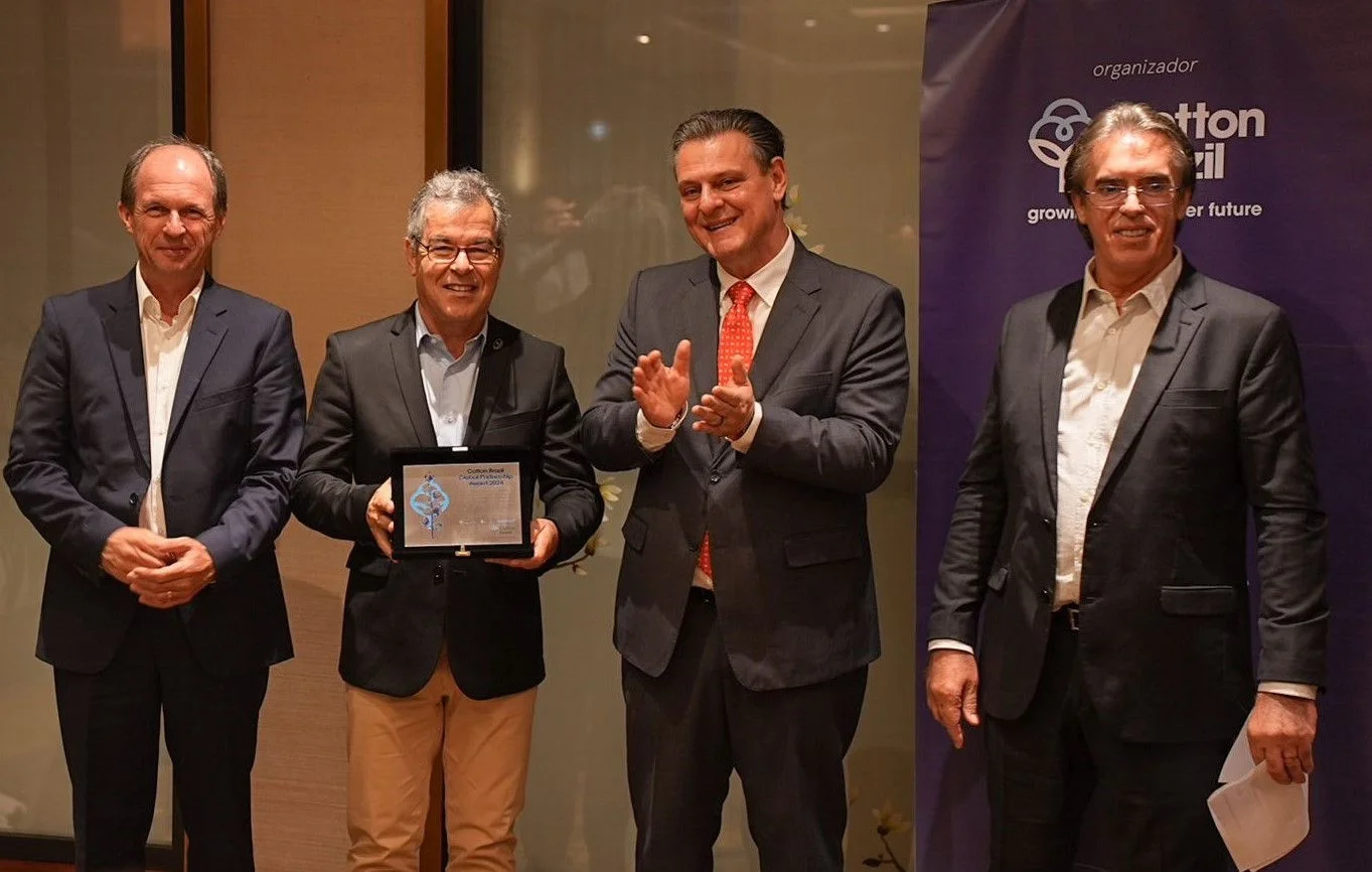 Na liderança das exportações de algodão para a China, Abrapa homenageia ApexBrasil, Mapa e estatais chinesas