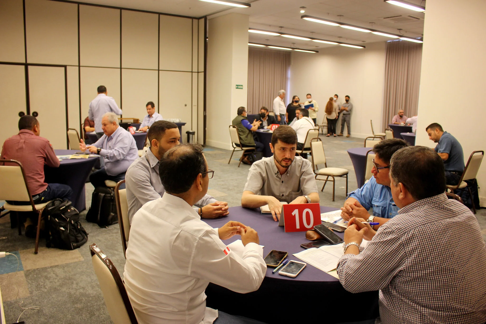 Apla e ApexBrasil promovem rodadas de negócios com compradores internacionais em Ribeirão Preto/SP