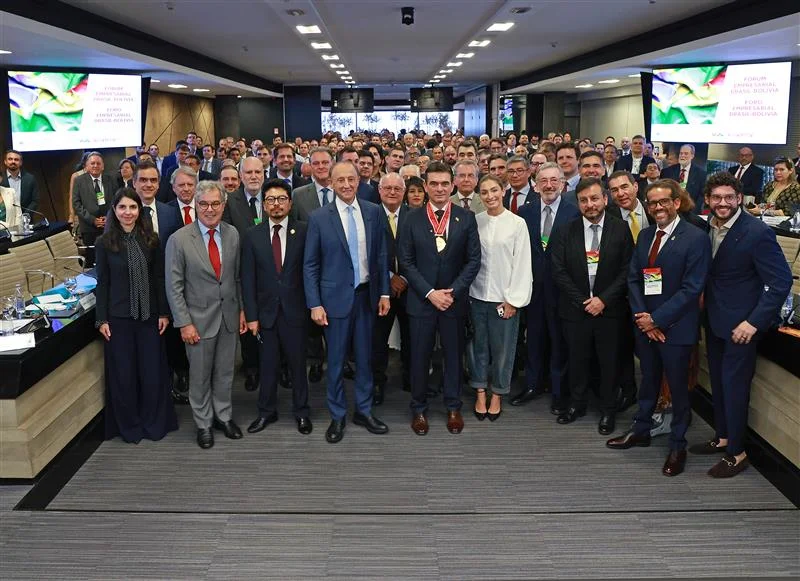 Encontro Empresarial Brasil–Bolívia reuniu mais de 300 empresários em São Paulo reforçando a agenda bilateral em energia, agro, logística e investimentos