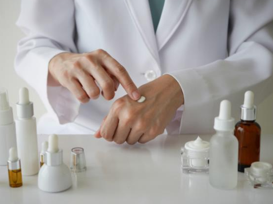 Principais inovações e serviços de ingredientes cosméticos do Brasil estarão na in-Cosmetics Global 2026, em Paris