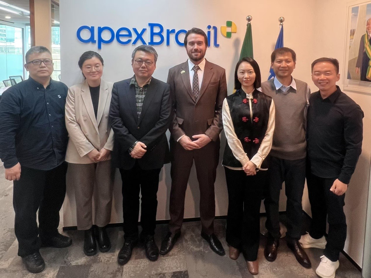 ApexBrasil discutiu oportunidades de cooperação na indústria audiovisual entre a China e o Brasil com a Huaxia Film