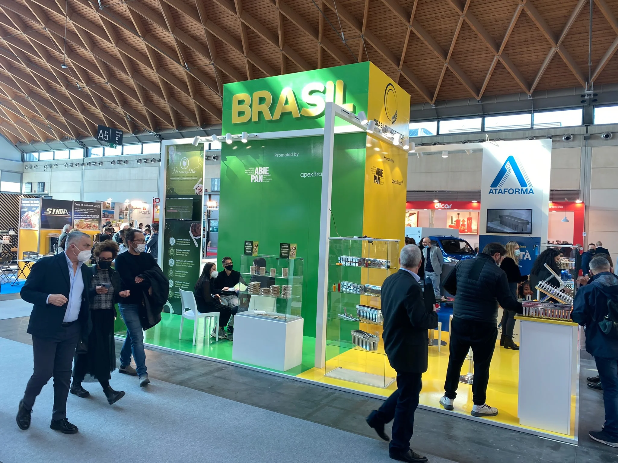 Empresas brasileiras encerram participação na Feira SIGEP The Dolce World Expo 2022