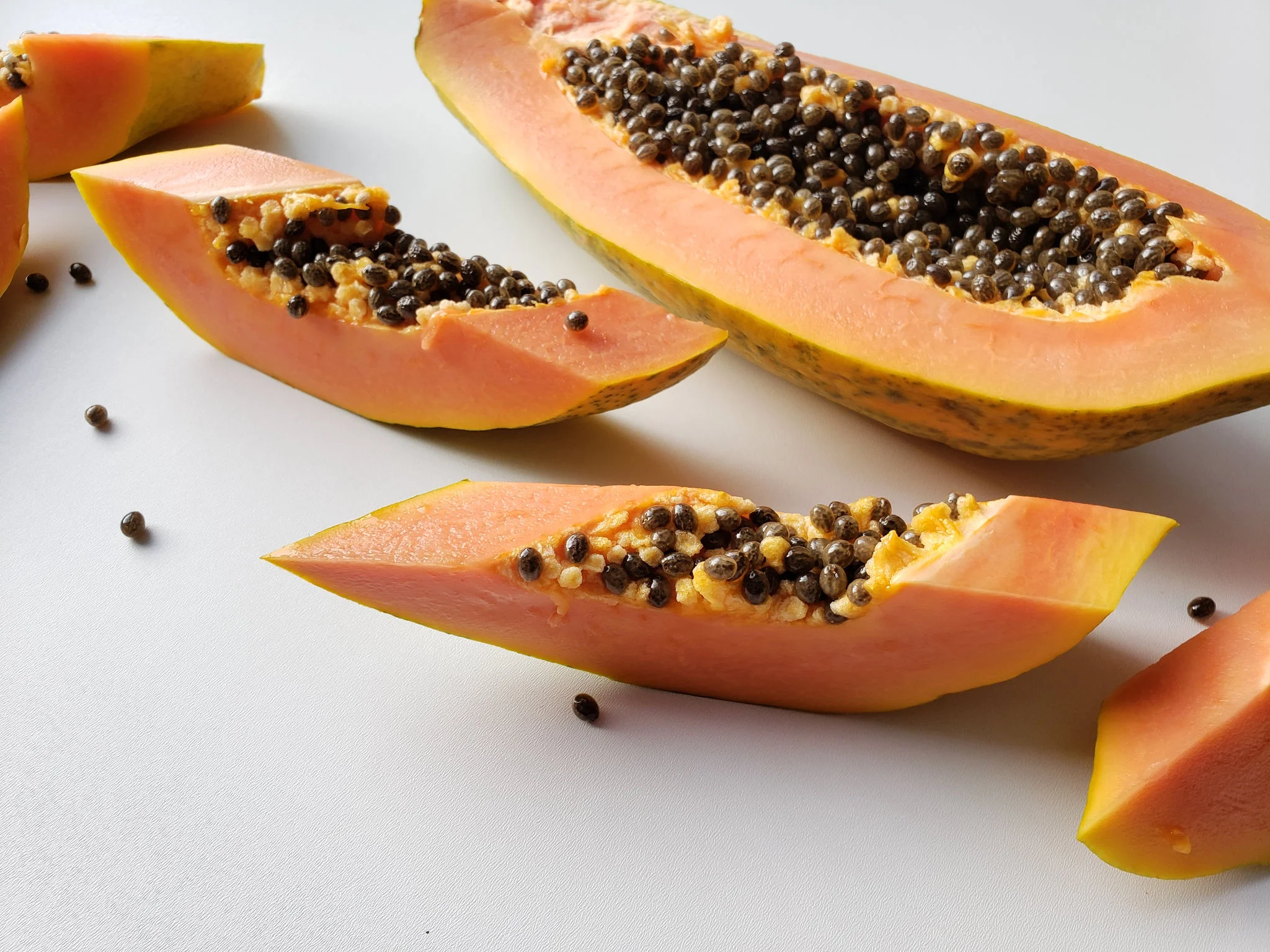 Mamão em foco: saiba mais sobre alguns dos produtores que cultivam 1,5 milhão de toneladas da fruta anualmente em solo brasileiro