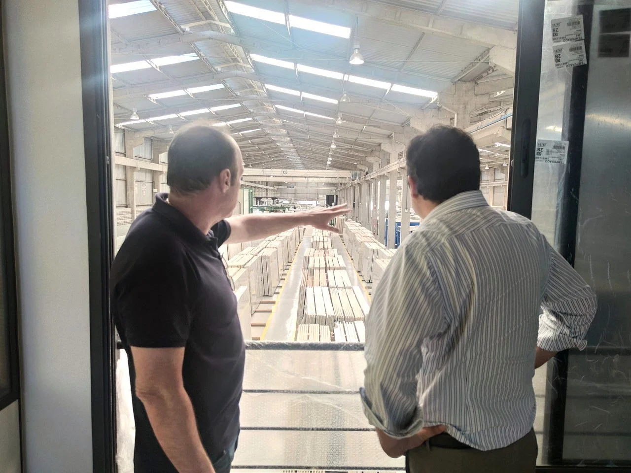 Recorde absoluto: 2025 entra para a história das exportações brasileiras de rochas naturais