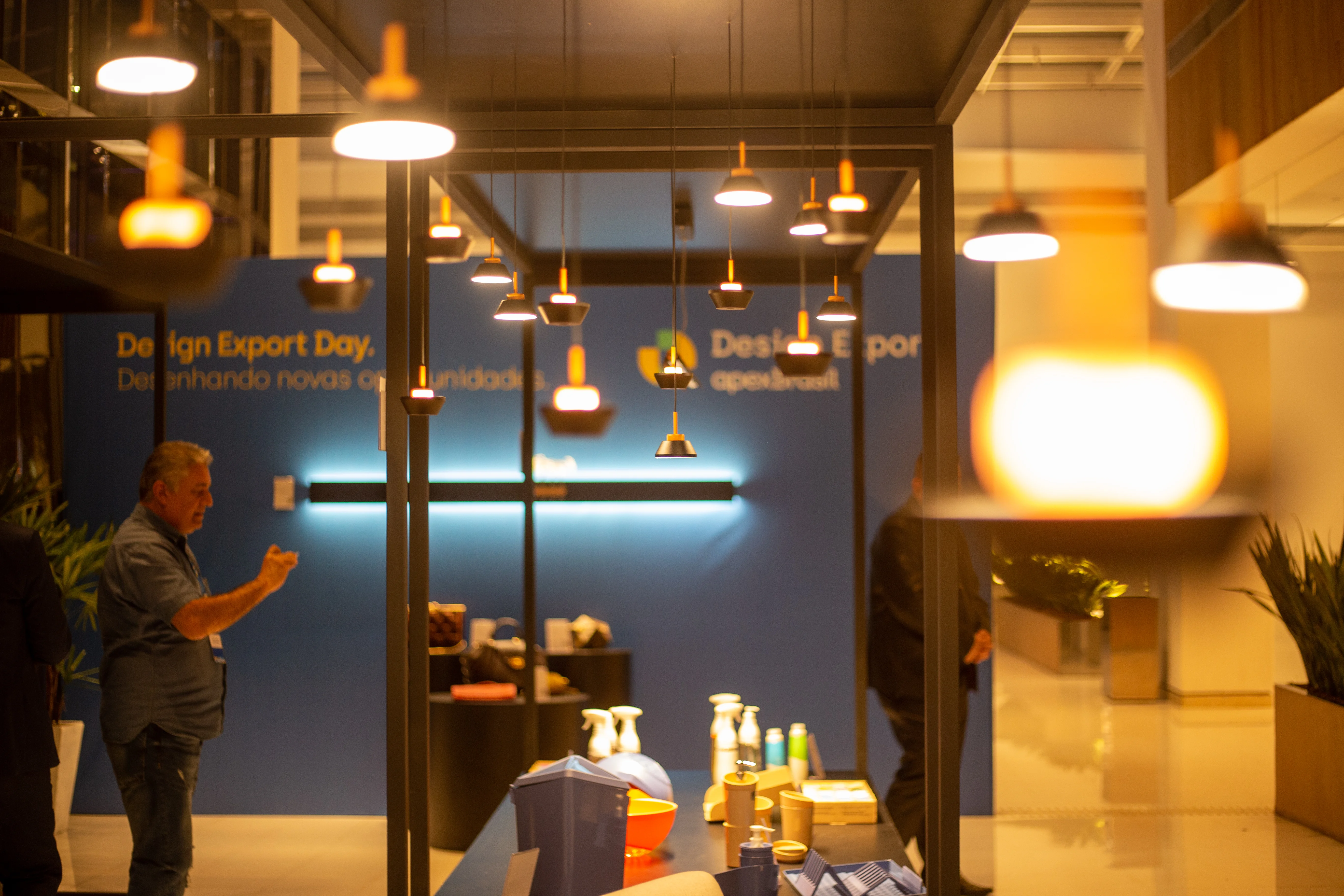 ApexBrasil vai oferecer 30 vagas para o Programa Design Export para empresas brasileiras desenvolverem projeto de design para seus produtos, embalagens ou serviços com designers renomados