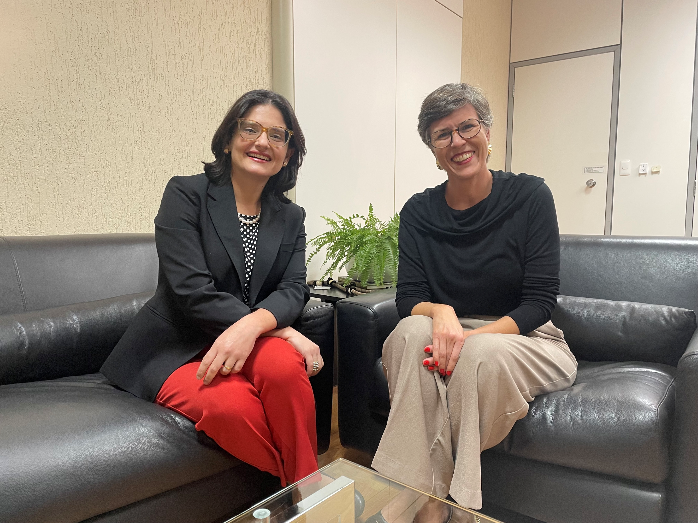 “Elas Exportam”: MDIC e ApexBrasil abrem inscrições para segunda fase de seleção do Programa que visa ampliar a participação feminina no comércio internacional