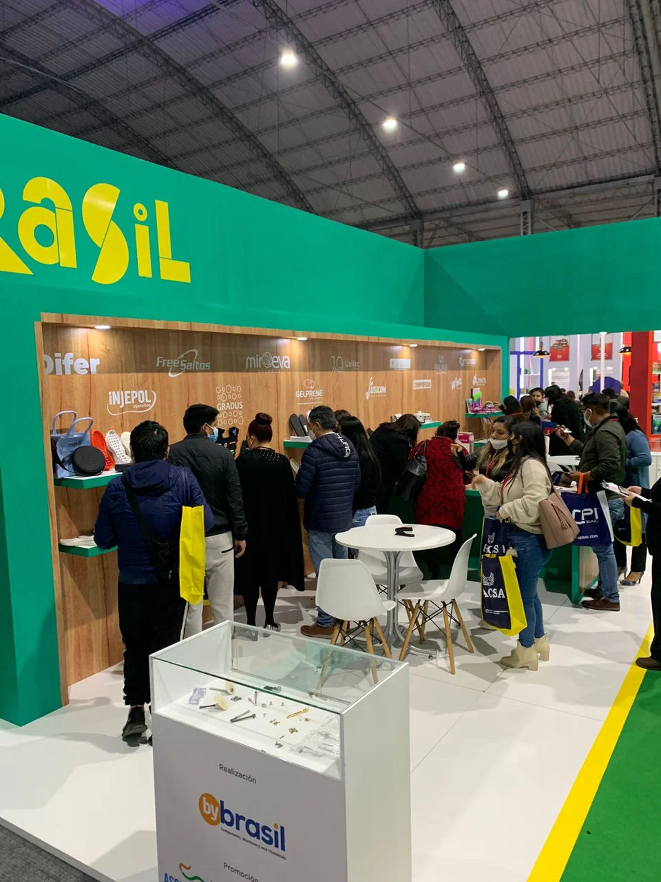 Feira peruana gera US$ 4,6 milhões para empresas brasileiras