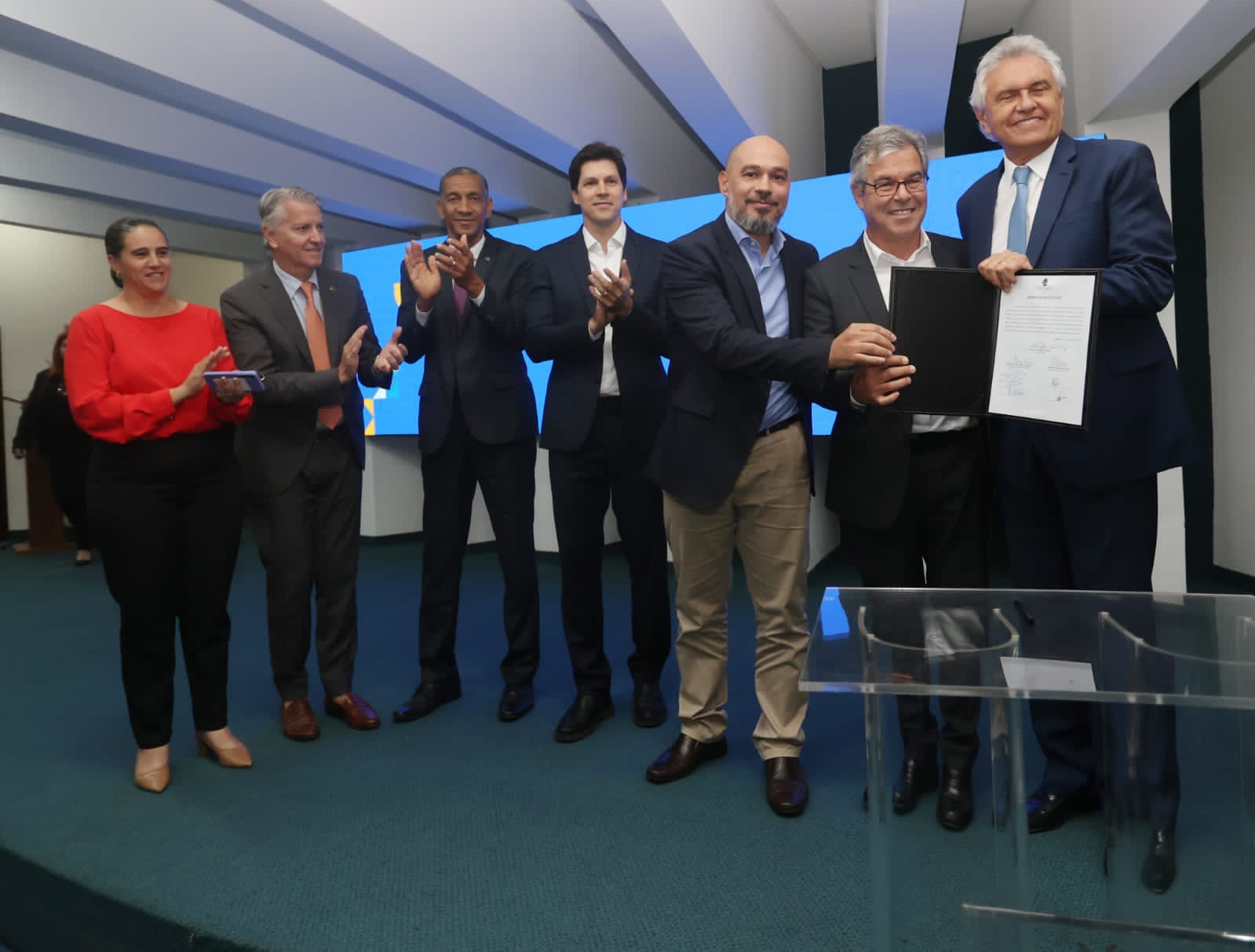 Em Goiânia, presidente da ApexBrasil e governador do Estado de Goiás participam da abertura do Exporta Mais Brasil e assinam convênio para mais um ciclo do PEIEX na região