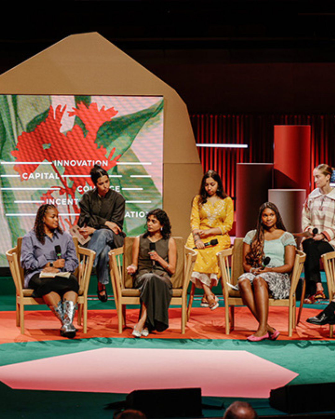 Texbrasil acompanha debates do Global Fashion Summit 2025