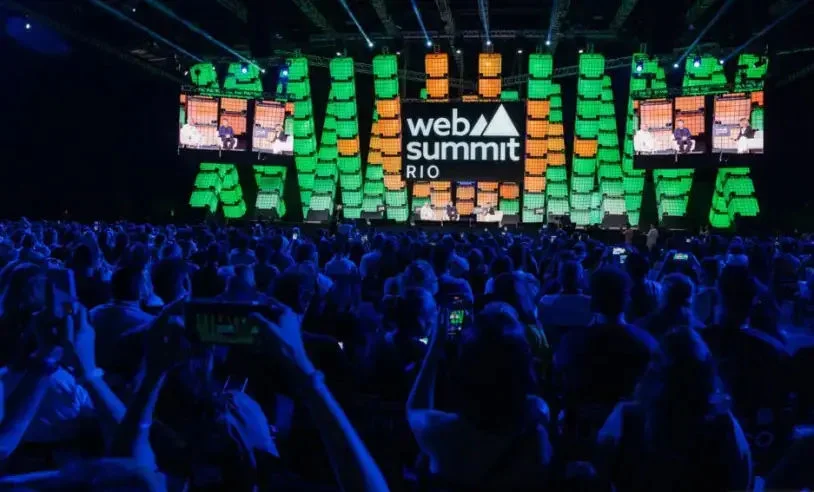 ApexBrasil e Sebrae levam quase 100 startups de base tecnológica ao Web Summit Rio 2026