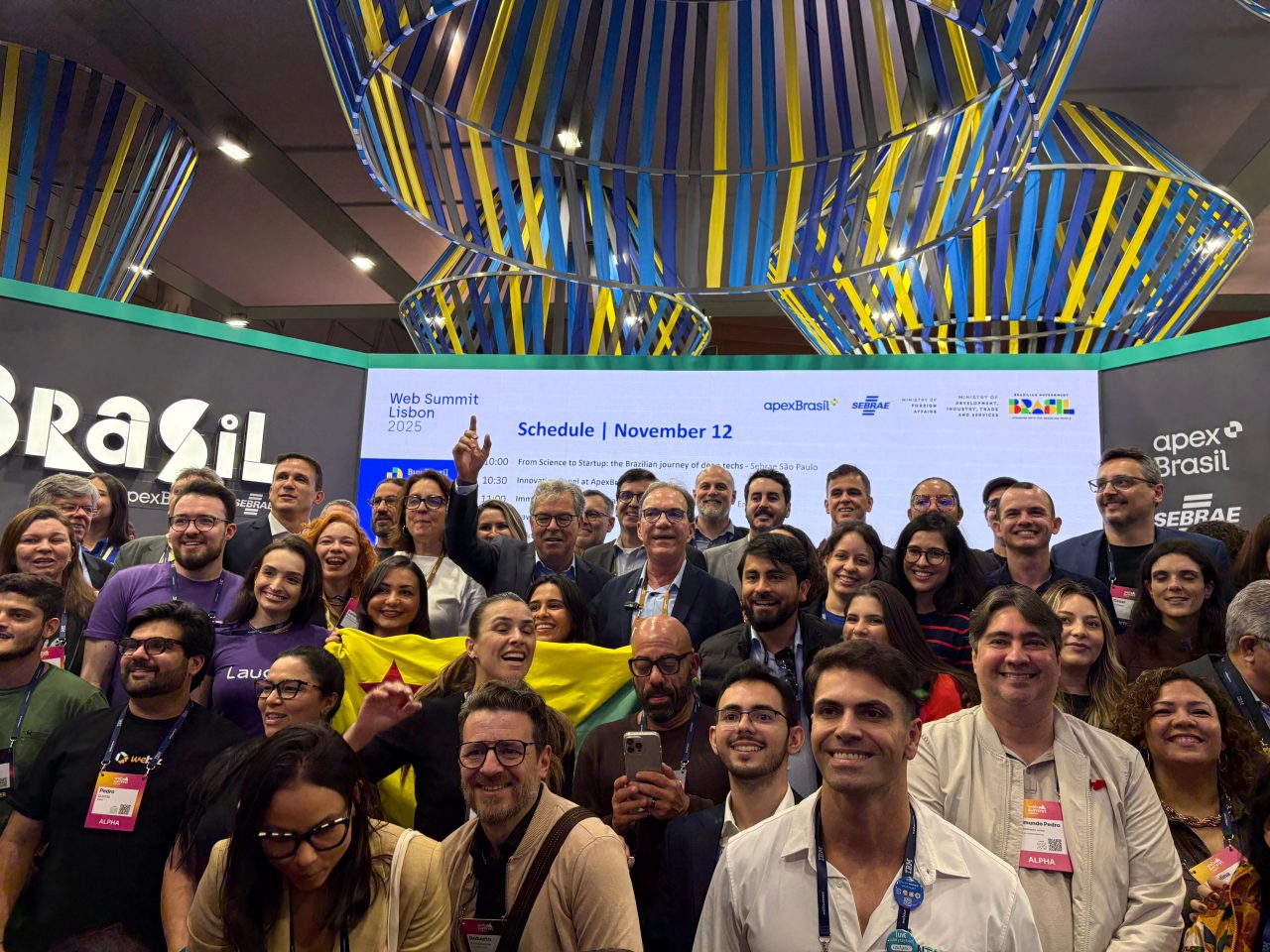Inauguração do Pavilhão do Brasil no Web Summit Lisboa 2025.
