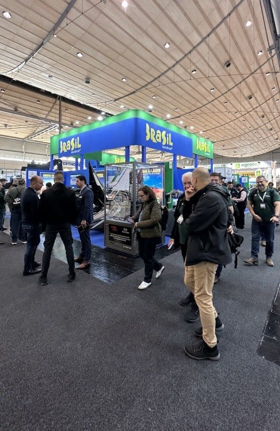Pavilhão brasileiro na Agritechnica 2025 em Hannover, Alemanha.