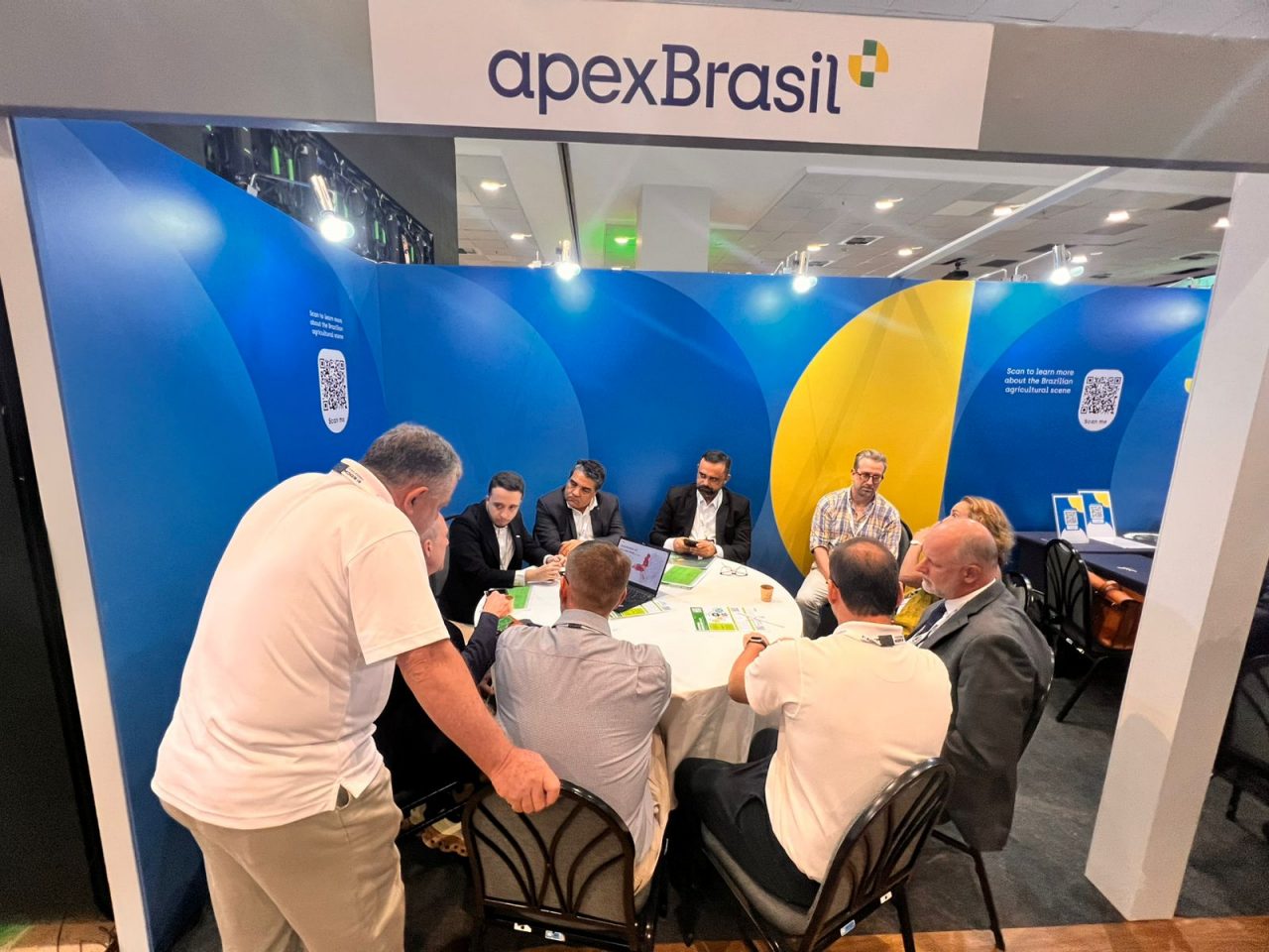 Estande da ApexBrasil no Fertilizer Latino Americano 2025