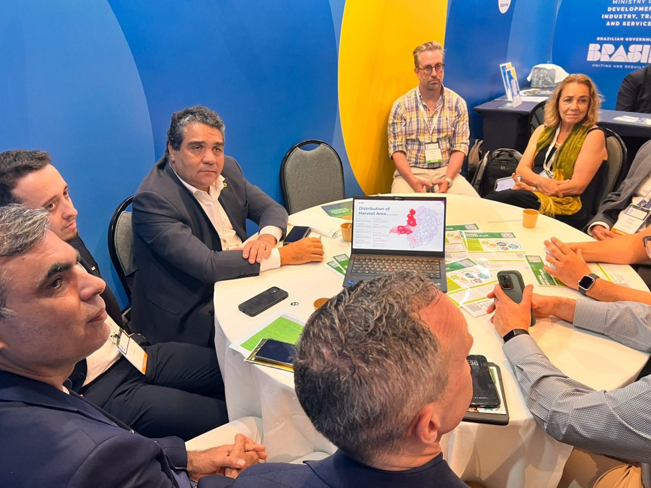 Estande da ApexBrasil no Fertilizer Latino Americano 2025