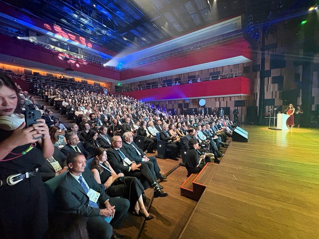 Público acompanha atividades do Prêmio ApexBrasil-Exame. 