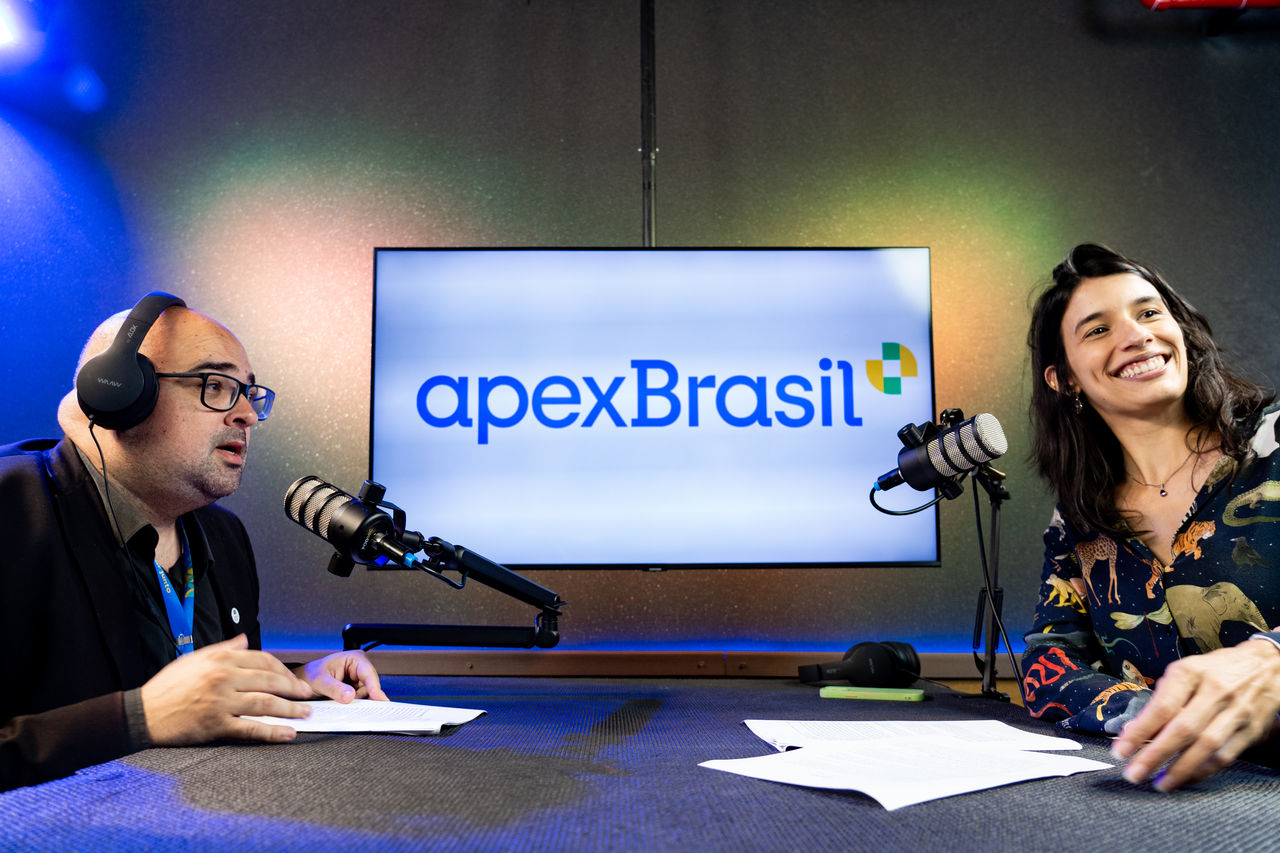 ApexPod: ApexBrasil lança novo podcast com experiências exportadoras