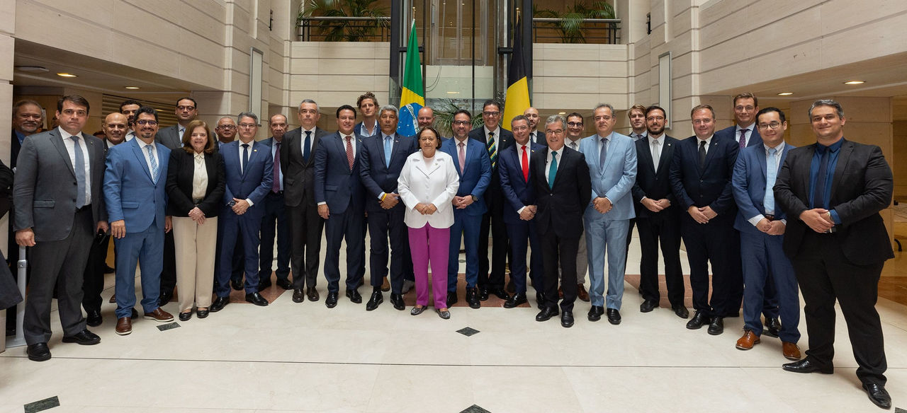 Comissária da União Europeia reconhece o potencial de o Brasil ser superpotência verde   
