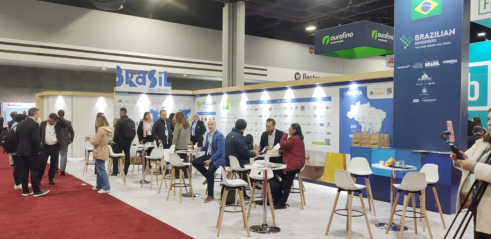 Brazilian Renderers na IPPE: articulações, agenda estratégica e presença institucional