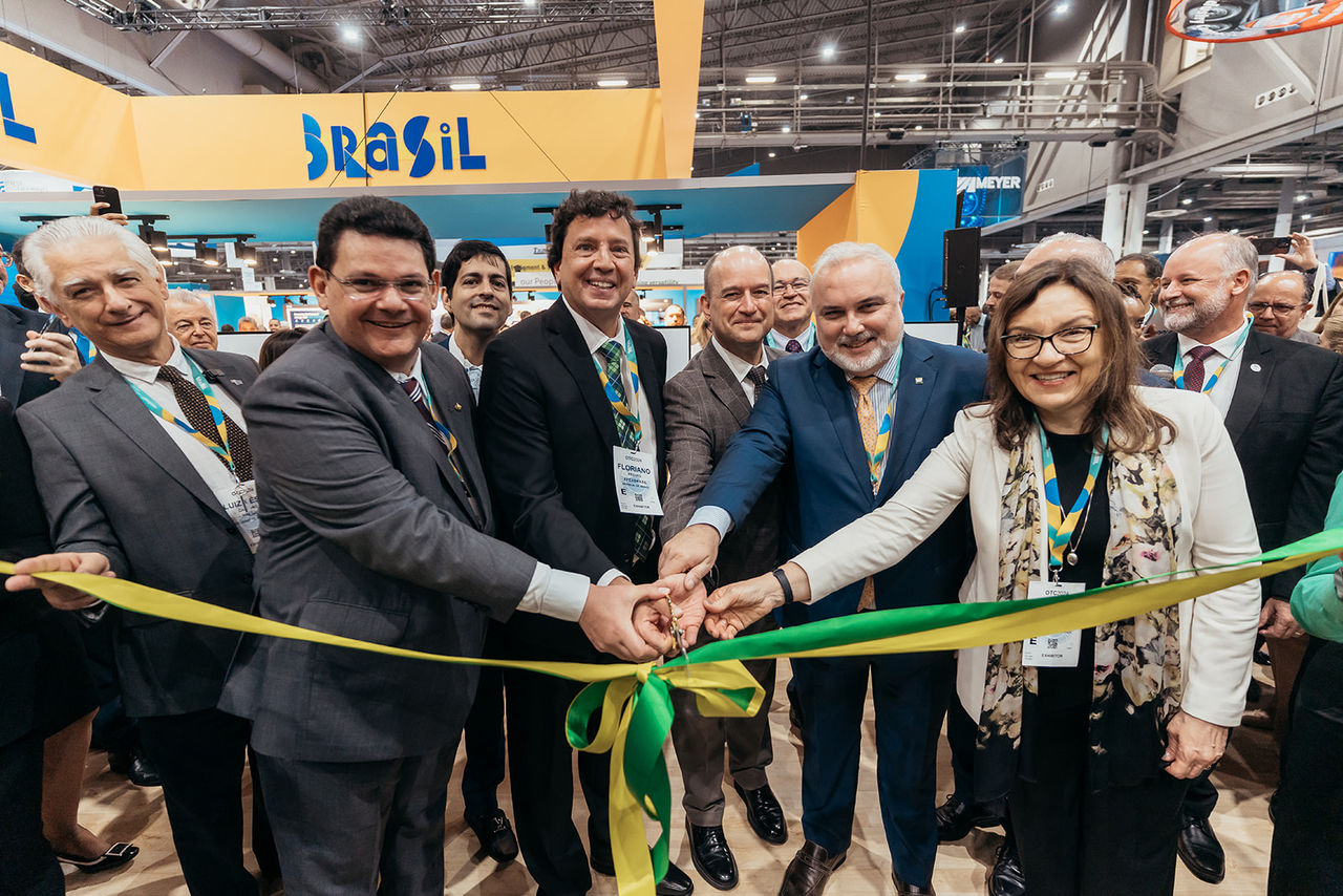 ApexBrasil lidera delegação com 53 empresas brasileiras na OTC Houston 2024